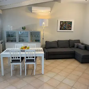 https://casa-biondo.sicilyhotelsitaly.net