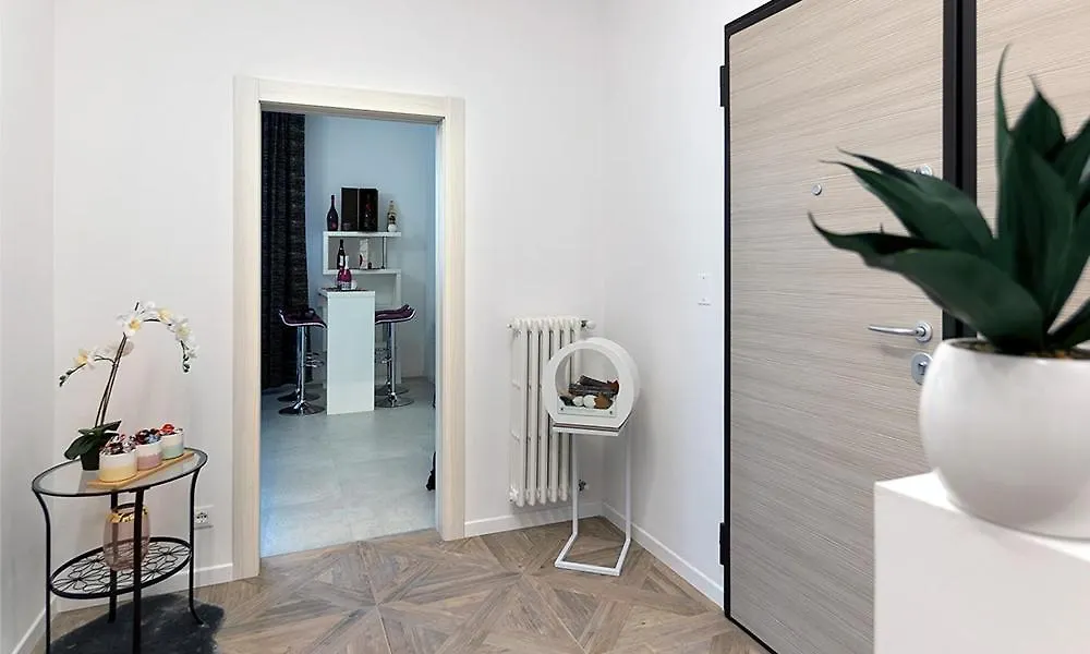 Triumvirato Rooms ボローニャ イタリア