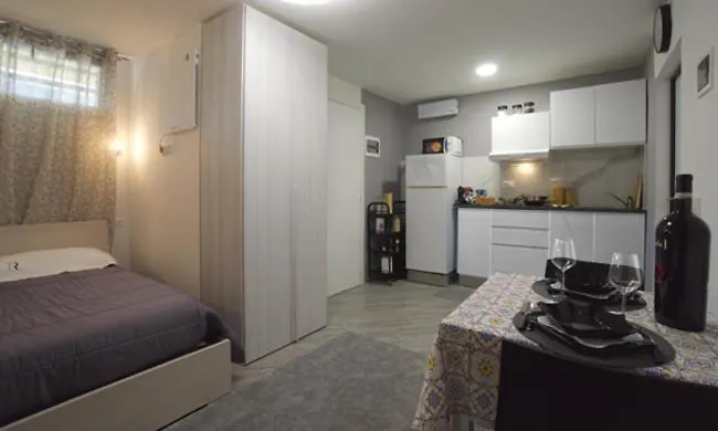 Triumvirato Rooms ボローニャ